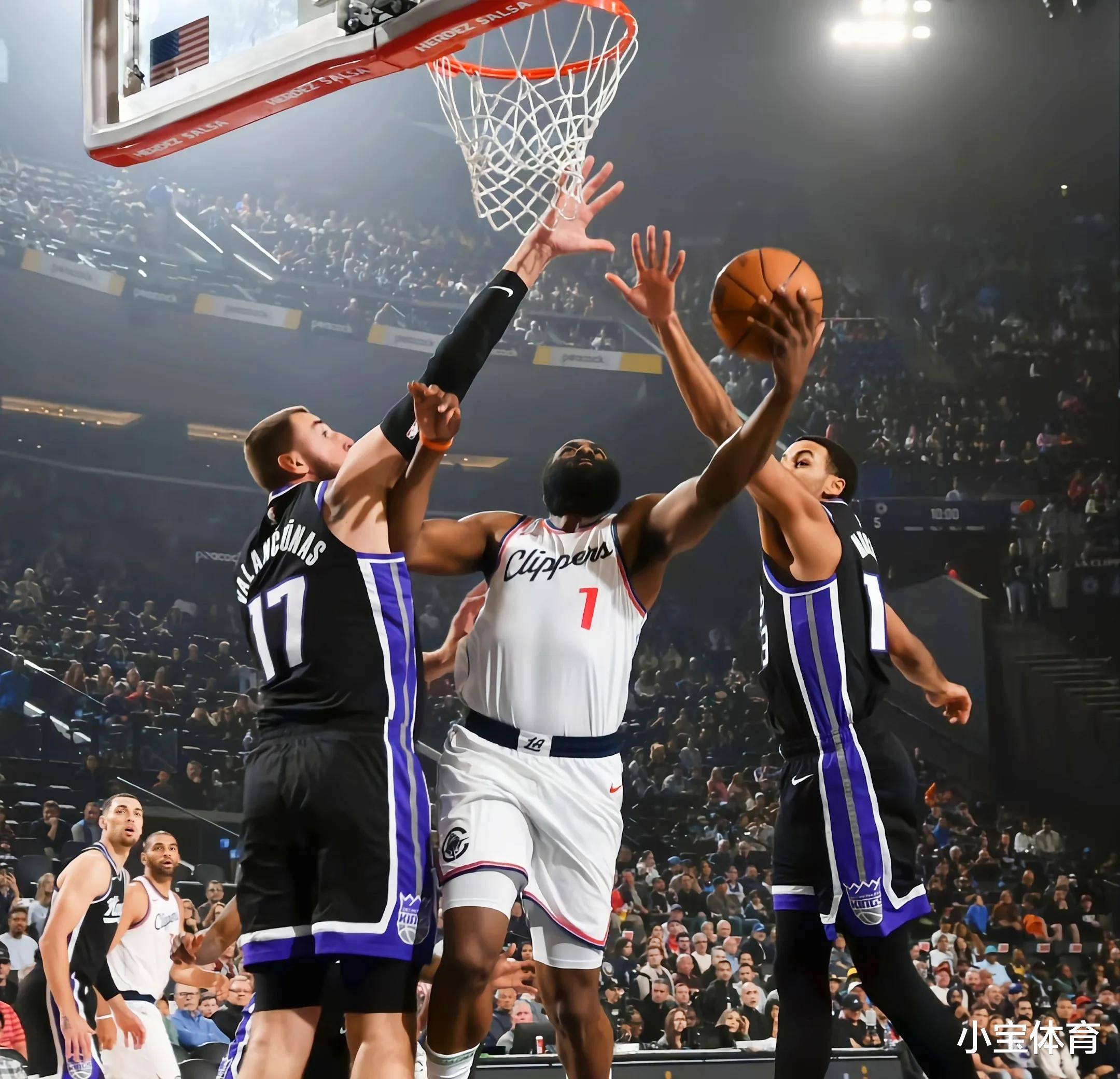 转折点布鲁克林篮网绝杀压哨，NBA总决赛关键时刻攻防权衡，话题不断，轮换策略成焦点的简单介绍-开云首页体验