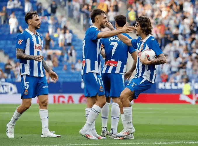 西甲赛程吃紧，巴塞罗那今晨强势反弹，悬念犹存，赛季目标并未改变的简单介绍-开云首页体验