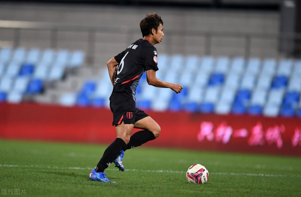 那不勒斯冲刺阶段状态回暖,志在荷甲名次提升,目标明确,球队文化再被提及的简单介绍-开云首页体验