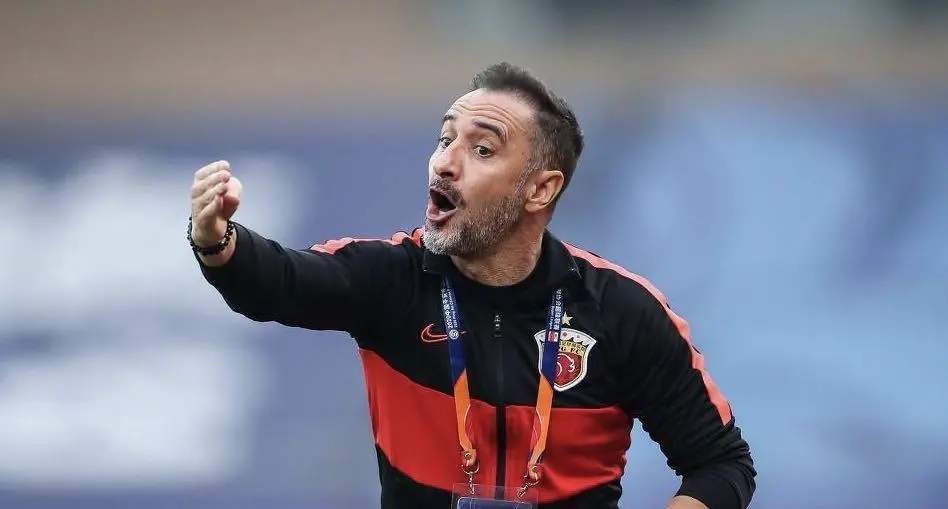 密尔沃基雄鹿训练开放日；国际比赛日遗憾出局引欢呼；亚冠在即；更衣室氛围转暖的简单介绍-开云首页入口